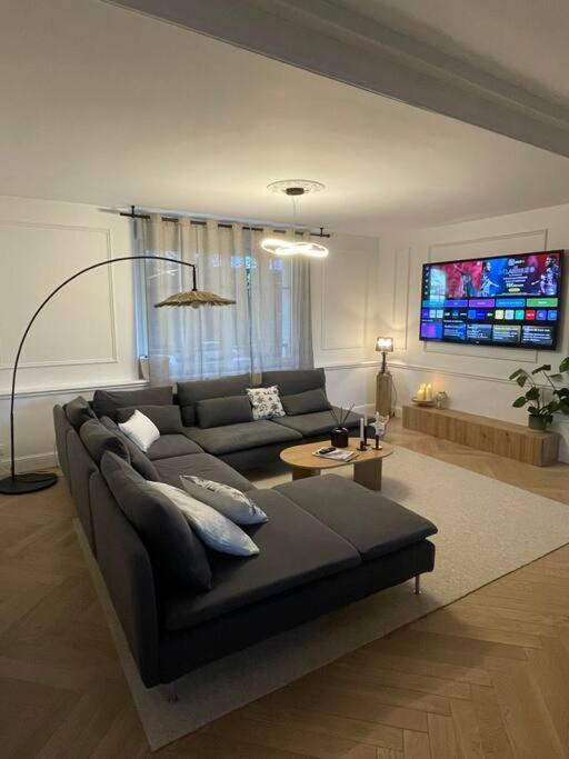Appartement De Standing A 2 Pas De La Gare *
